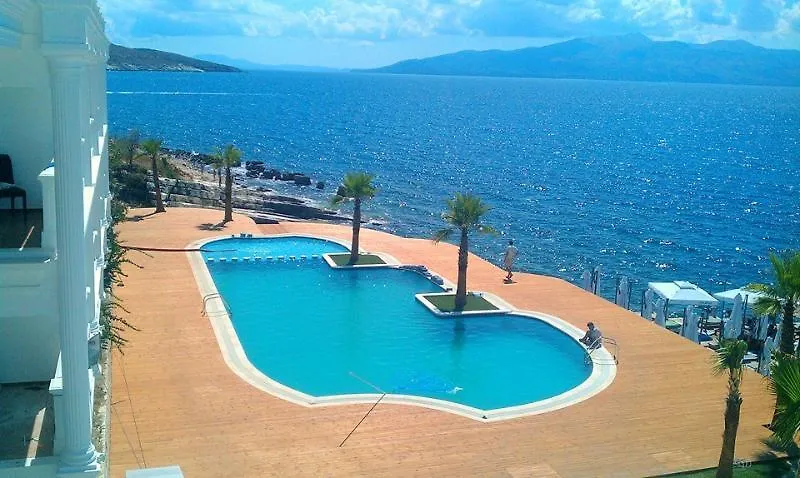 Santa Quaranta Premium Resort Sarande 5*,  Albania